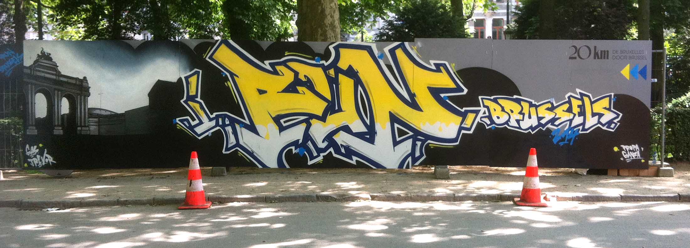 https://www.propaganza.be/wp-content/uploads/2019/04/propaganza-artist-graffiti-graff-street-art-spray-painting-belgique-bruxelles-brussels-fresque-live-show-20-km-2014-2.jpg